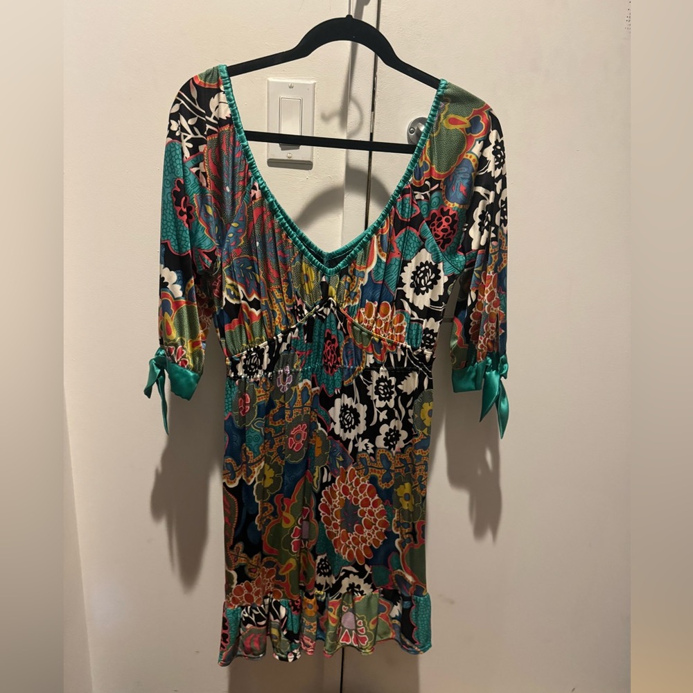 Halé Bob deep-V neck pattern cocktail dress